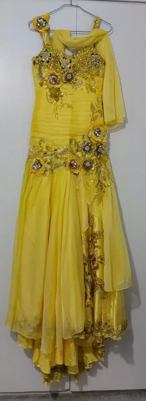 لباس مجلسی|لباس|الوند, |دیوار