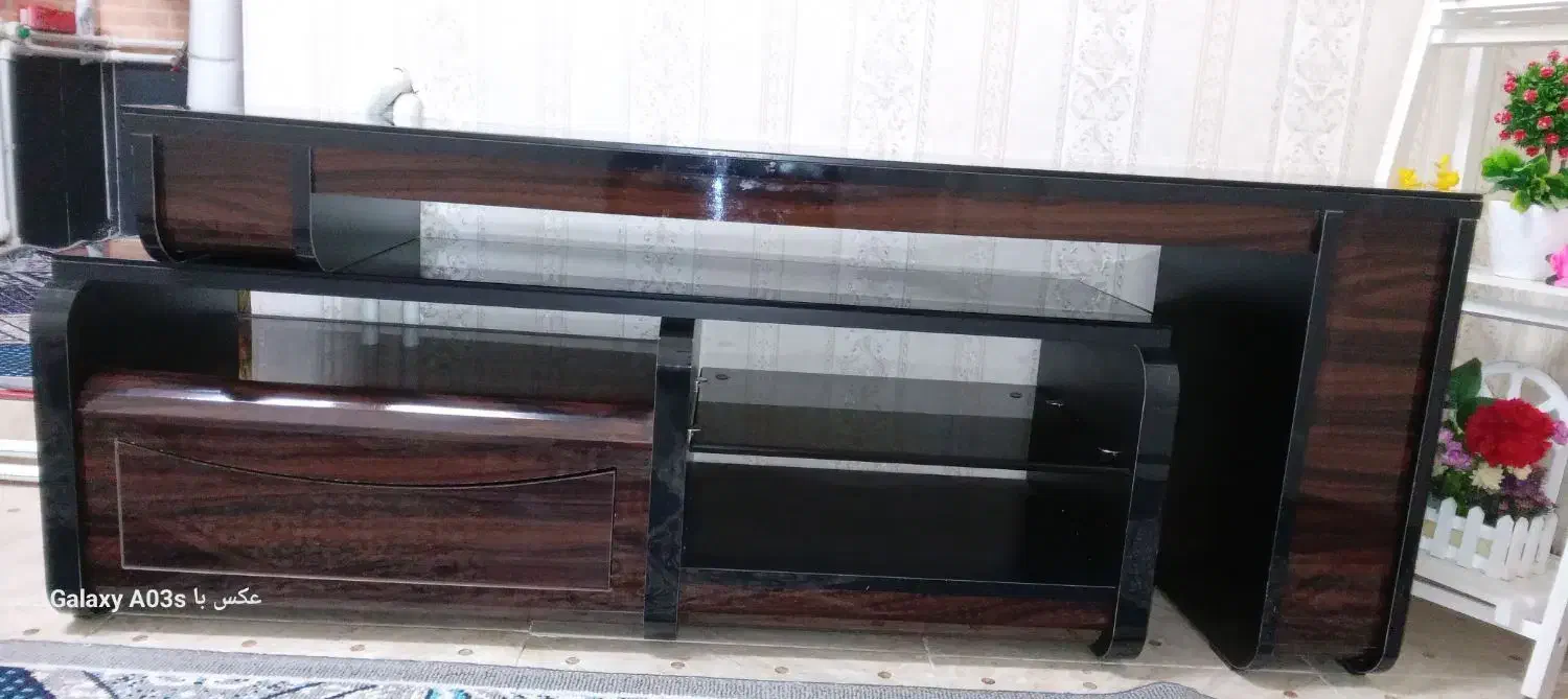 میز تلوزیون سالم چوب۱۵۰۰|میز تلویزیون|اهر, |دیوار