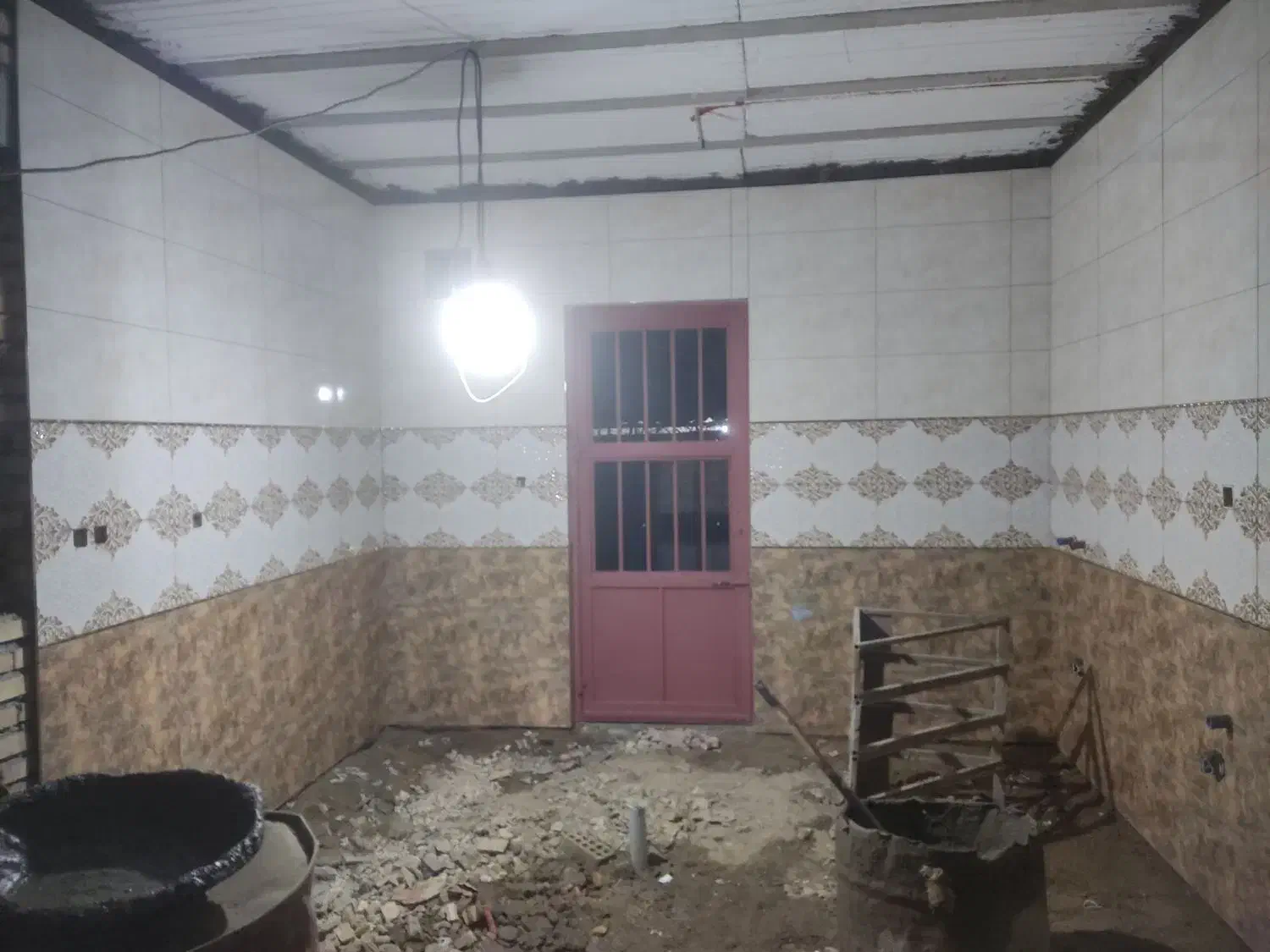 کاشی و سرامیک کاری|خدمات پیشه و مهارت|گنبد کاووس, |دیوار