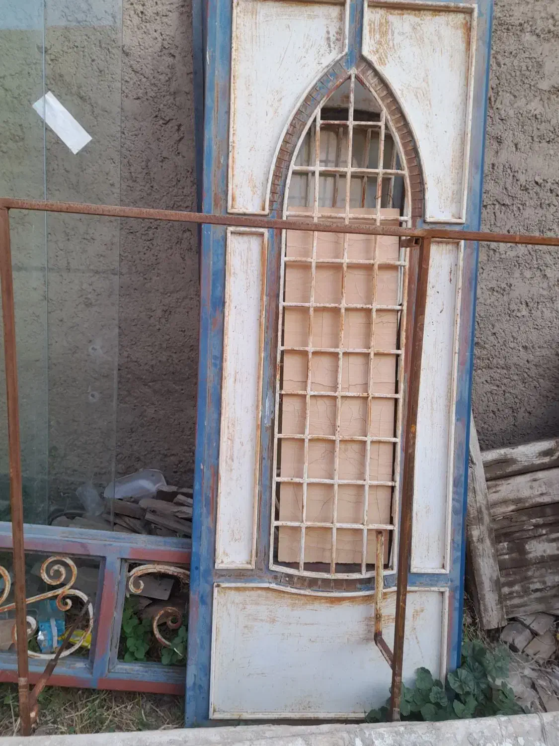 درب ۳لنگه وپنجره دو جداره سالم|مصالح و تجهیزات ساختمان|اهر, |دیوار