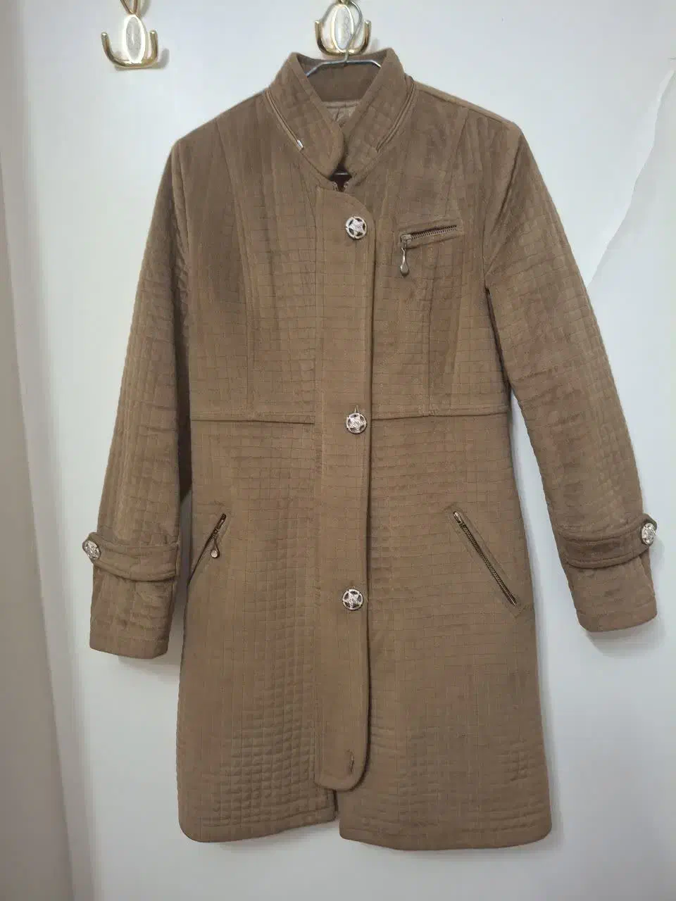 پالتو مخمل ،کاپشن بارانی پشم وکلاه دار|لباس|اصفهان, احمدآباد|دیوار