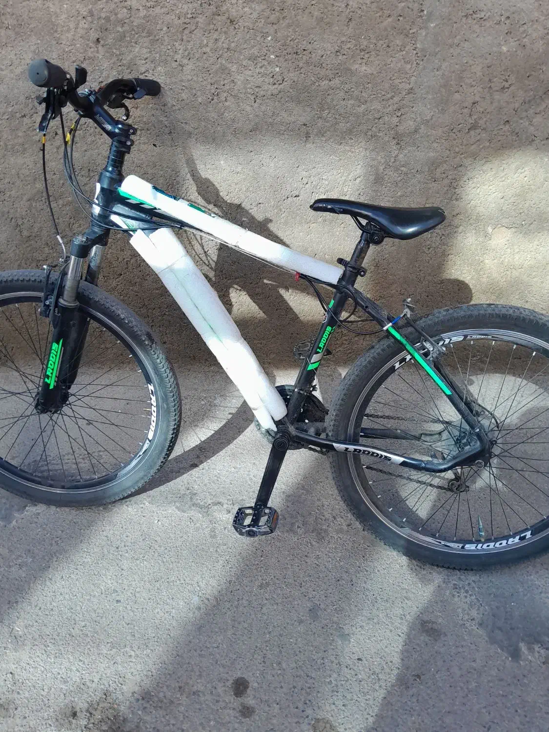 دوچرخه بسیار تمیز|دوچرخه، اسکیت، اسکوتر|مرند, |دیوار