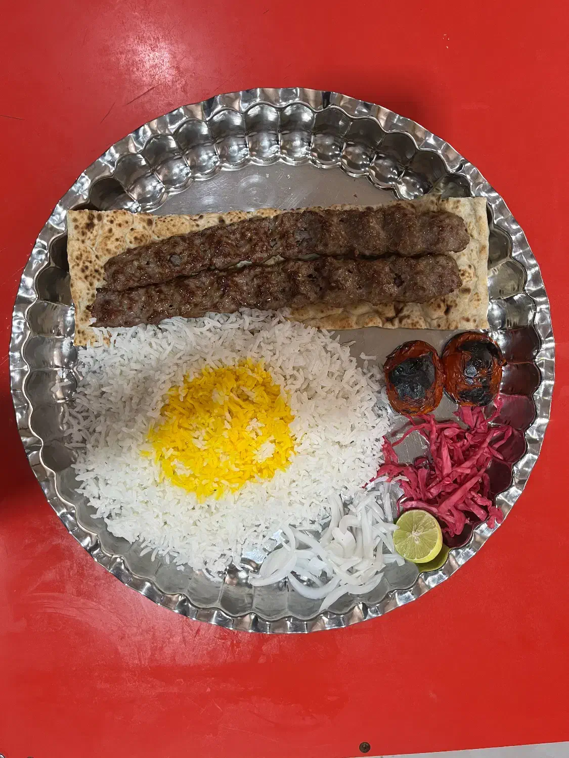 نیروی خانم در رستوران|استخدام خدمات فروشگاه و رستوران|بم, |دیوار