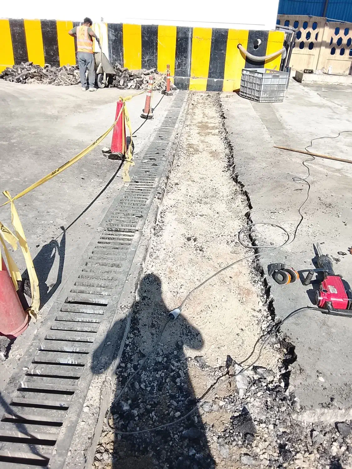 تخریب بازسازی وسقف وسایبان|خدمات پیشه و مهارت|اصفهان, عباس‌آباد|دیوار