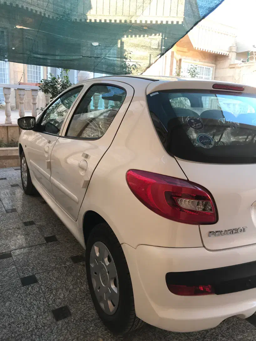 پژو ۲۰۷ مدل ۱۴۰۴|خودرو سواری و وانت|زرند, |دیوار