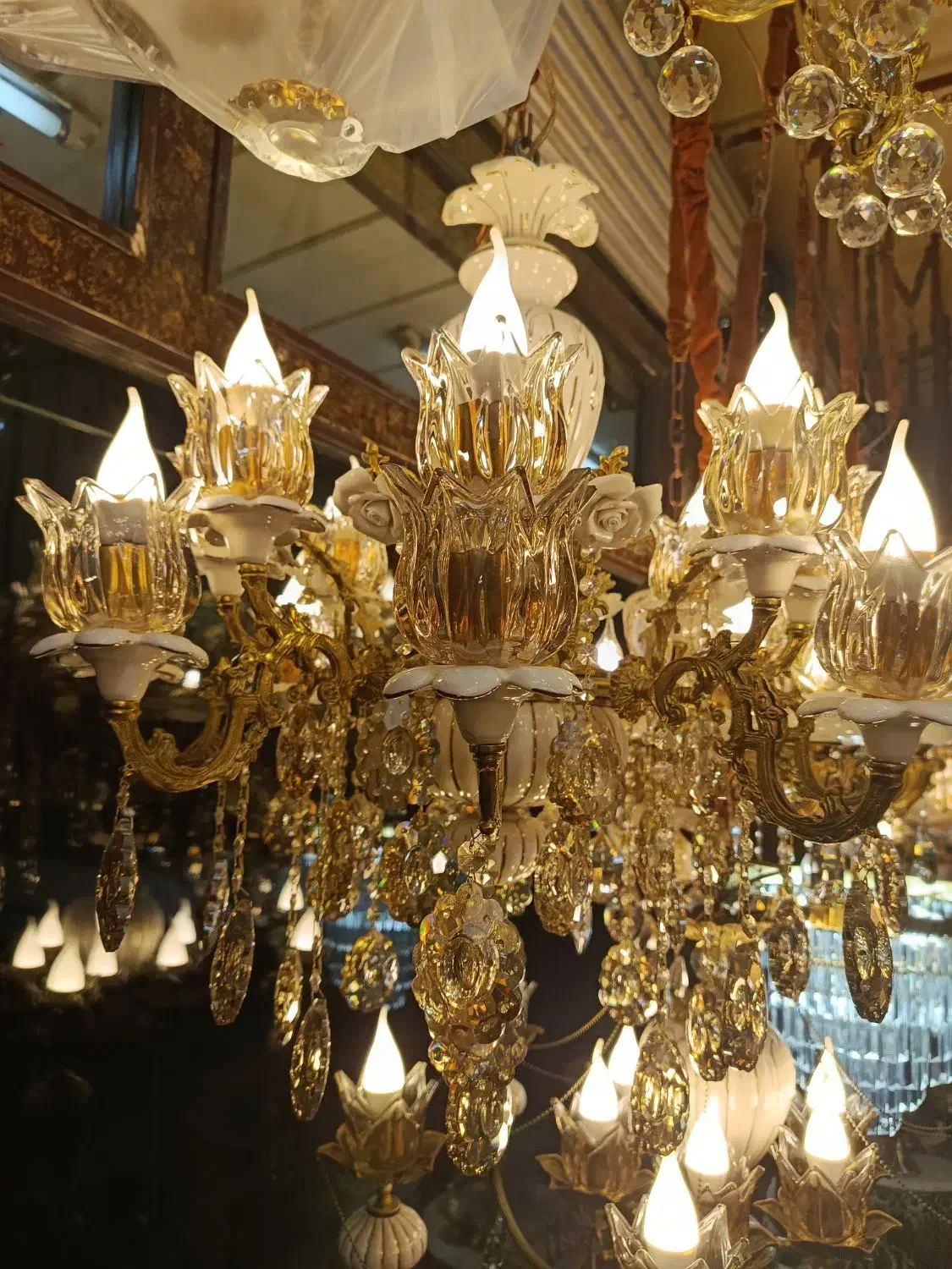 تولیدی لوستر برنجی (برنز)|لوستر و چراغ آویز|تهران, کیانشهر|دیوار