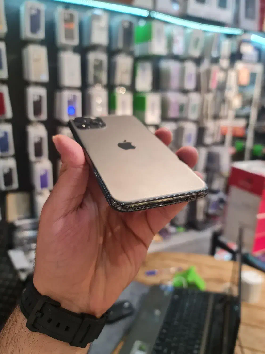 iphone 11pro  256gig  تک سیمکارت|موبایل|قزوین, |دیوار