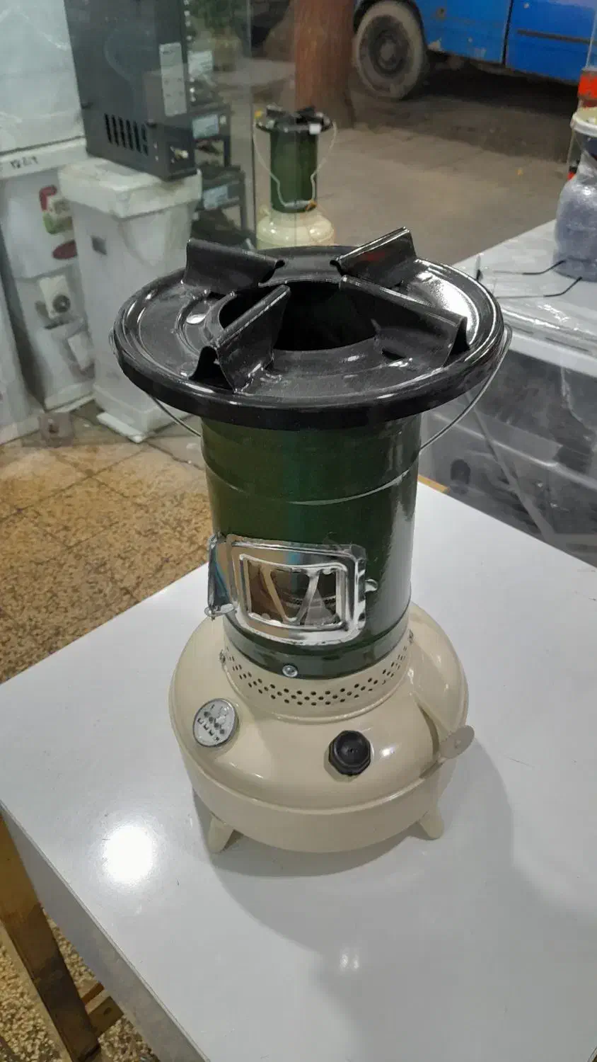 والور نفتی|بخاری، هیتر، شومینه|بابل, |دیوار