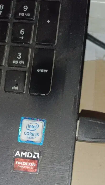 hpلب تاپ رم ۱۲ گرافیک۴Gشیر تا۶،AMD i5خفن|رایانه همراه|مشهد, چهارچشمه|دیوار