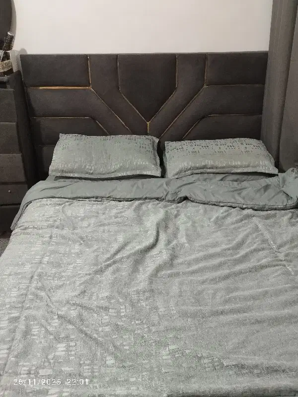 تخت خواب دو نفره|تخت و سرویس خواب|اراک, |دیوار