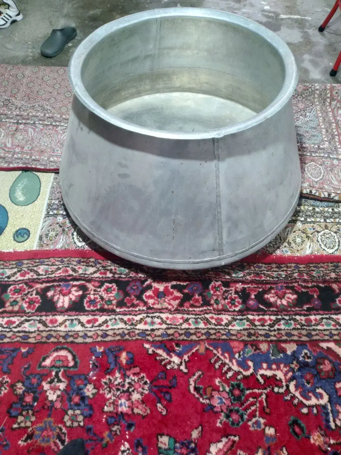 دیگ|ظروف پخت‌وپز|همدان, |دیوار