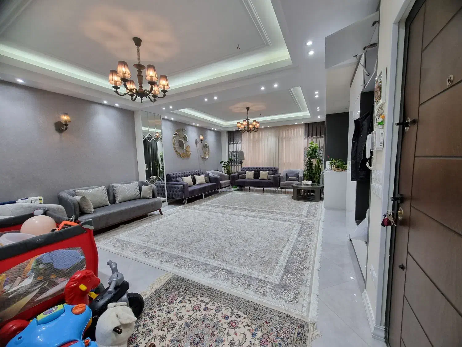 ۹۰متر آپارتمان سه سال ساخت/تک واحدی|فروش آپارتمان|تهران, شکوفه|دیوار