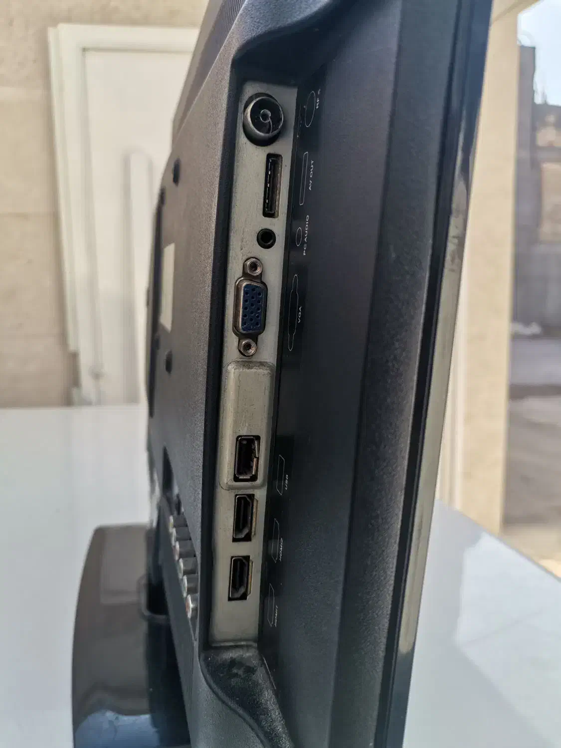 فروش مانیتور، تلوزیون ما سال|تلویزیون و پروژکتور|شاهرود, |دیوار