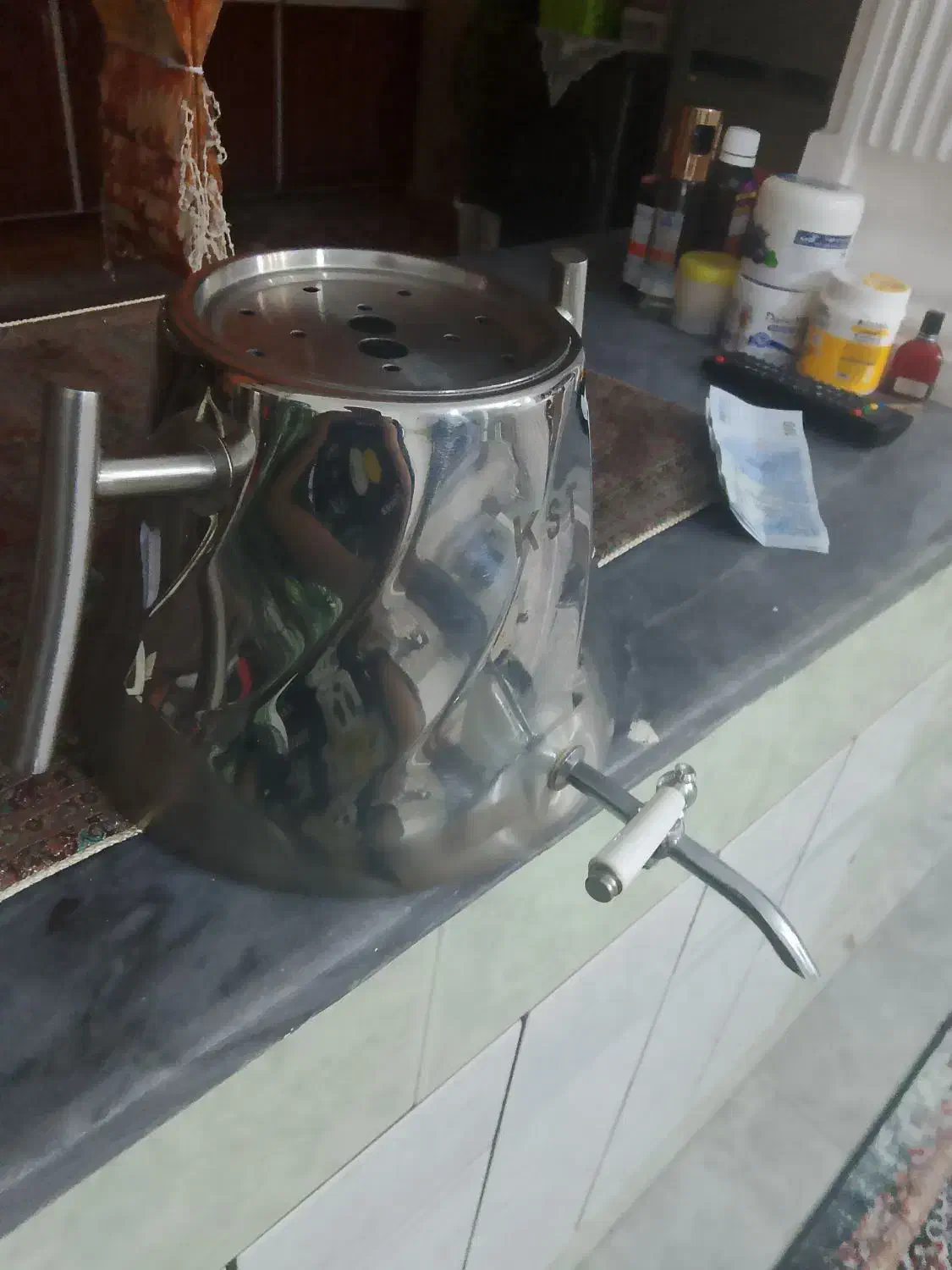 کتری دولت اباد|قوری، کتری، قهوهساز دستی|زاوه, |دیوار
