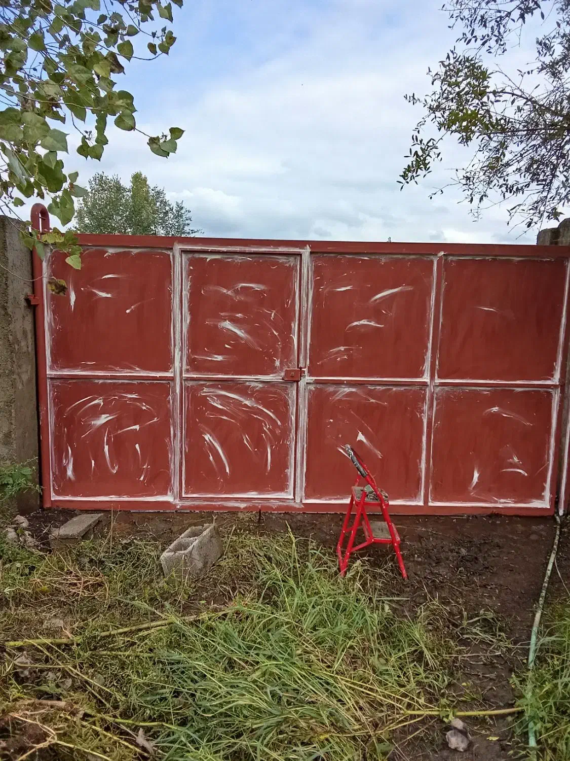 نقاشی ساختمان رنگ آمیزی حلب سقف.نقاشی درب ورودی|خدمات پیشه و مهارت|رشت, فخب|دیوار