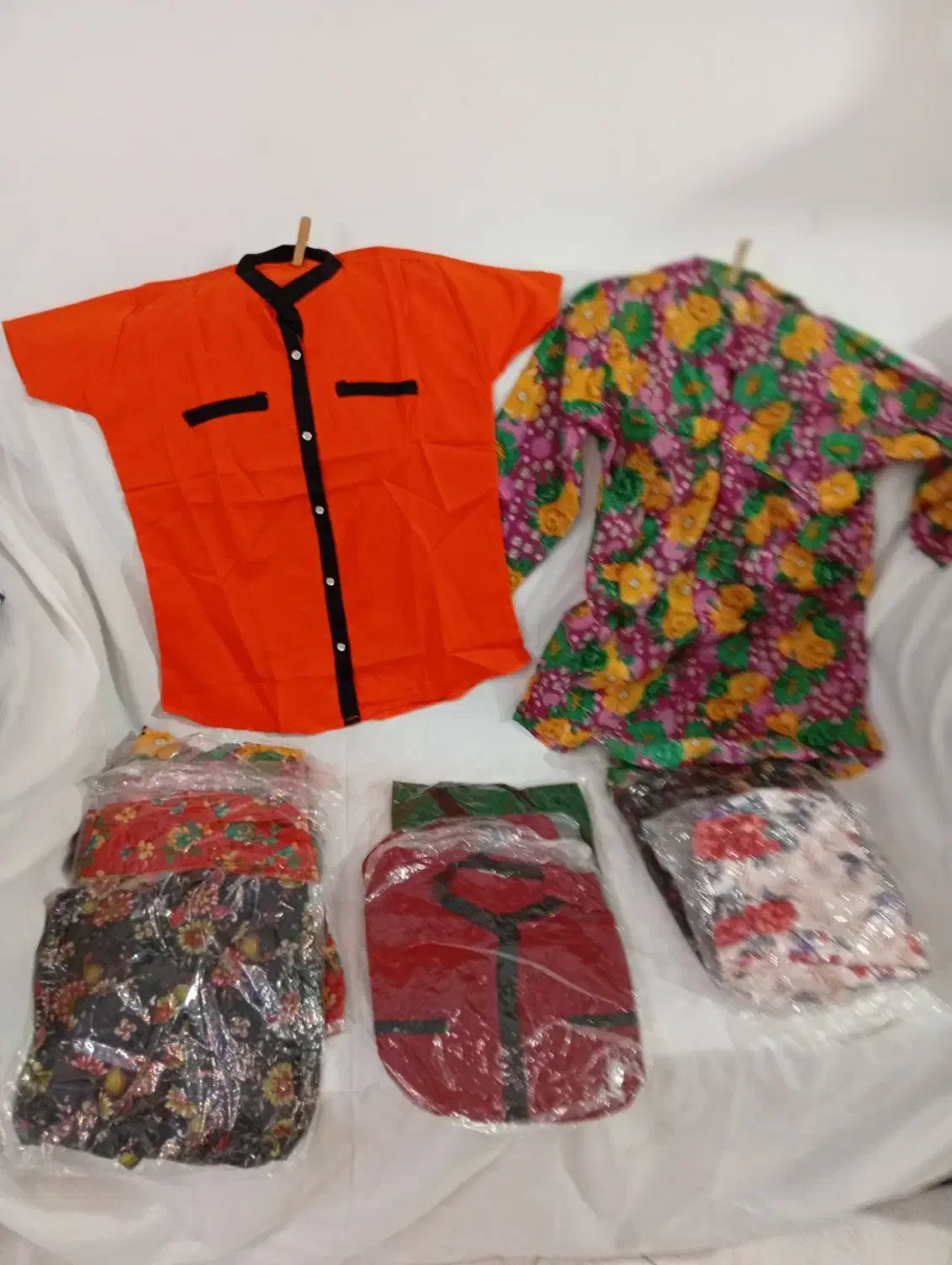 لباس و مانتو نو مغازه|لباس|اندیشه, اندیشه فاز ۱|دیوار