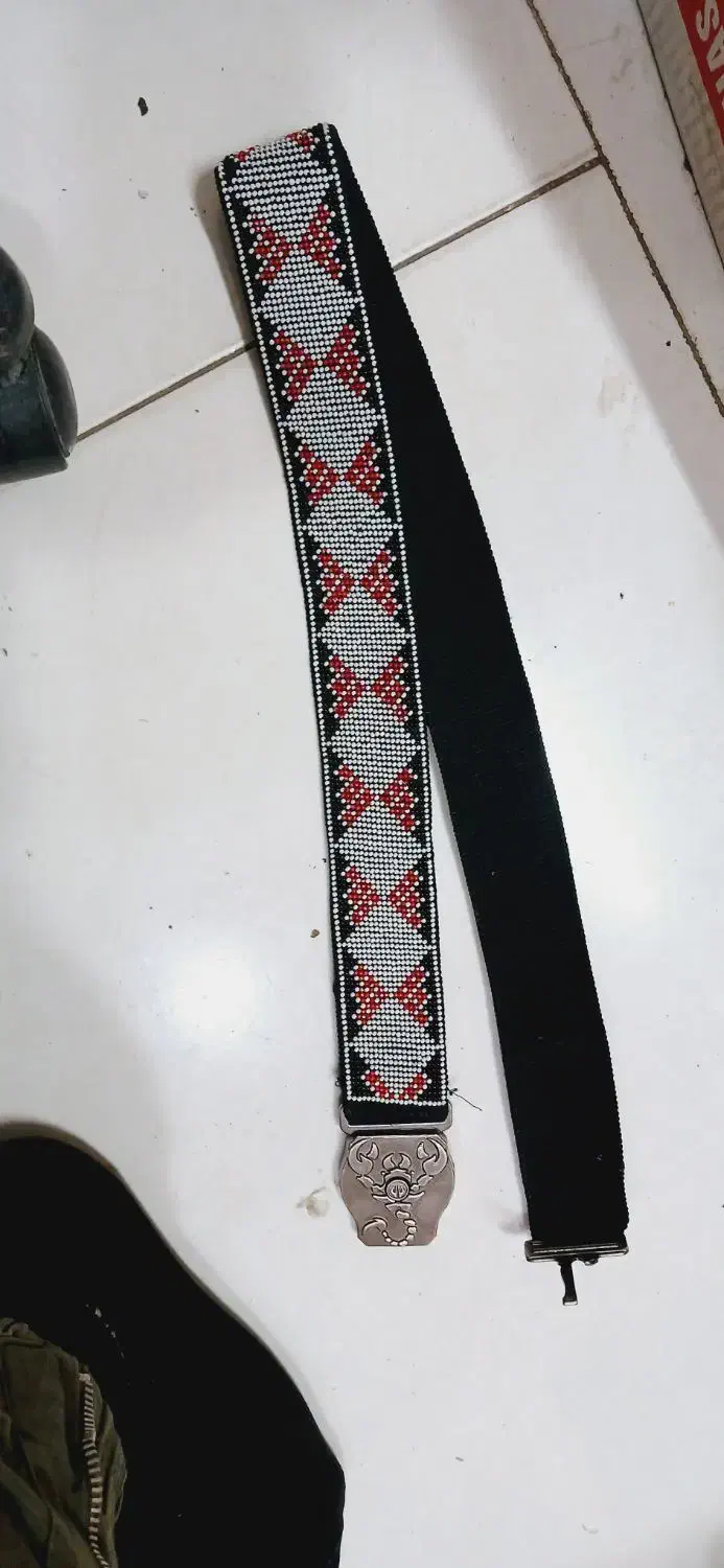 کمربندزندان باف|کیف، کفش، کمربند|اصفهان, دستگرده|دیوار