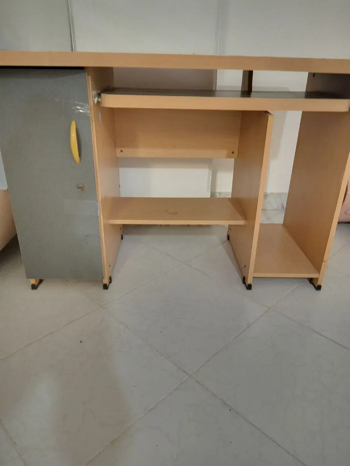 میز کامپیوتر یا تحریر|میز تحریر و کامپیوتر|قم, پردیسان|دیوار