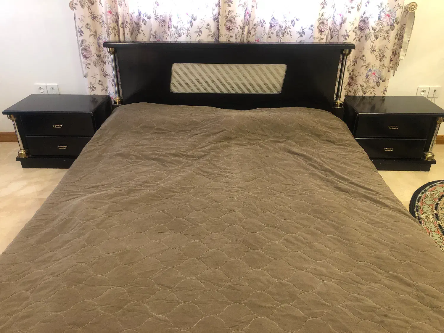 سرویس خواب دونفره چوبی|تخت و سرویس خواب|ساری, |دیوار