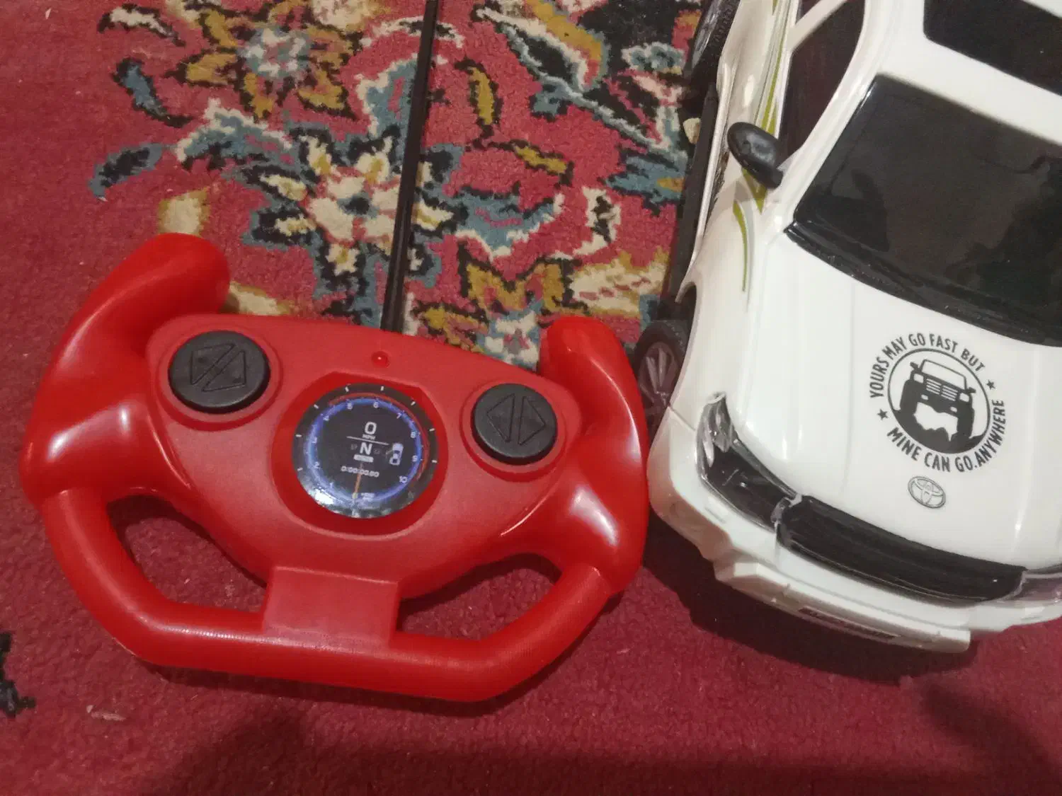 ماشین کنترلی|اسباببازی بچه|درمیان, |دیوار