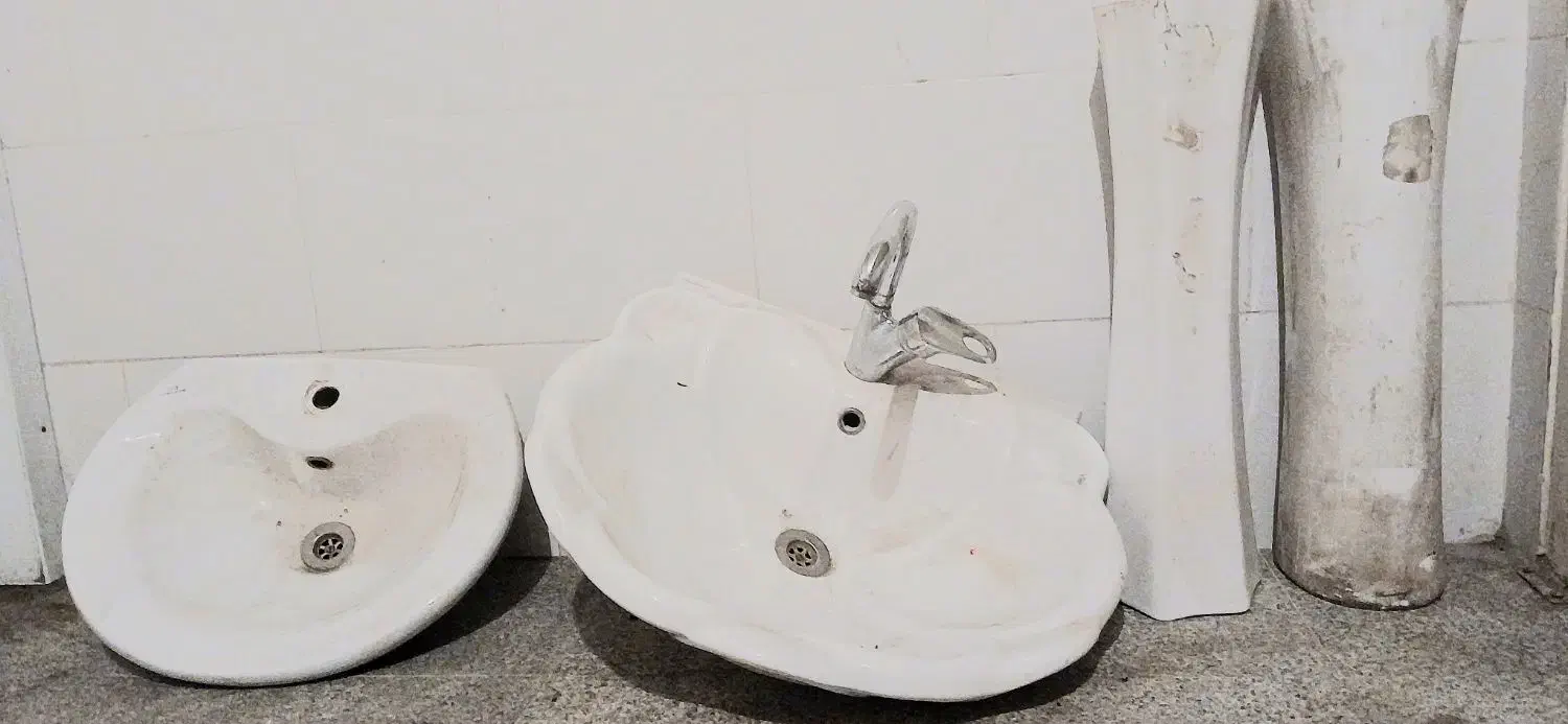 روشویی در حد نو|لوازم سرویس بهداشتی|رشت, استادسرا|دیوار