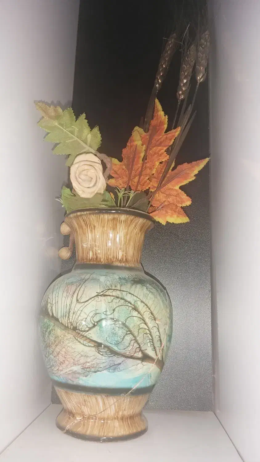 گلدان|گل و گیاه طبیعی|تهران, فلسطین (میدان انقلاب)|دیوار