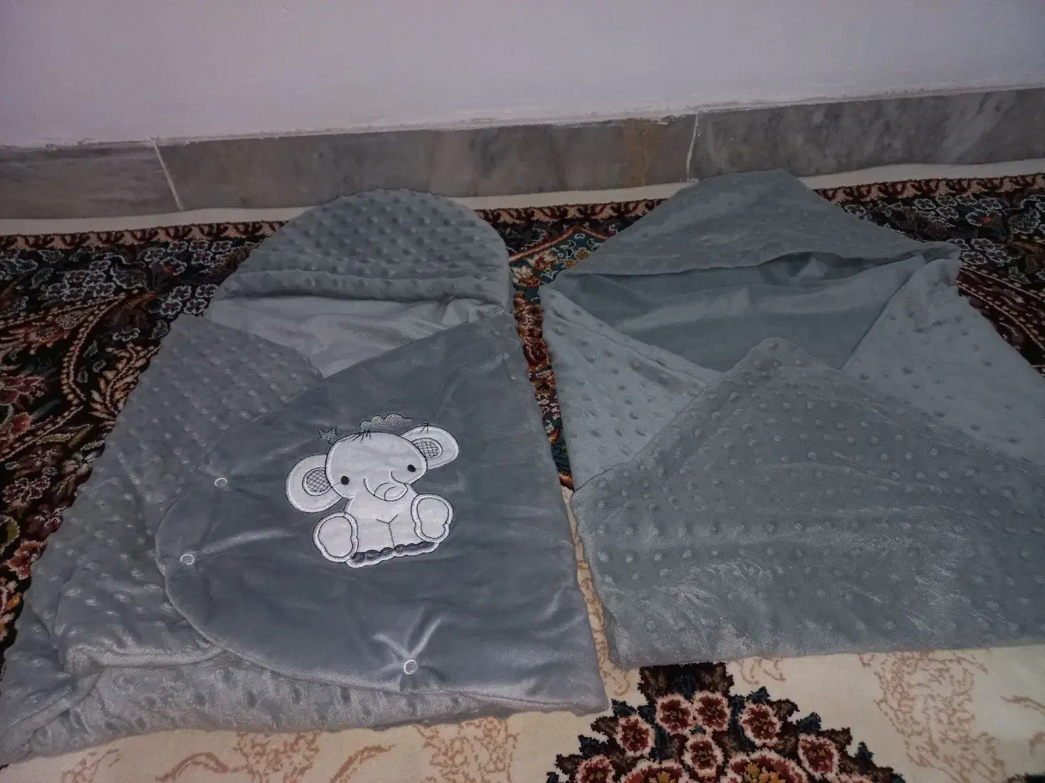 قنداق فرنگی|رختخواب، بالش، پتو|محمدشهر, شهرک چمران|دیوار