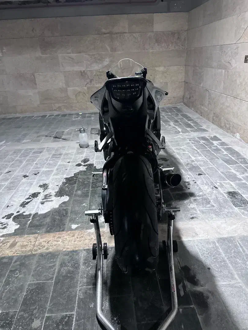 Cbr1000|موتورسیکلت|تهران, قلهک|دیوار