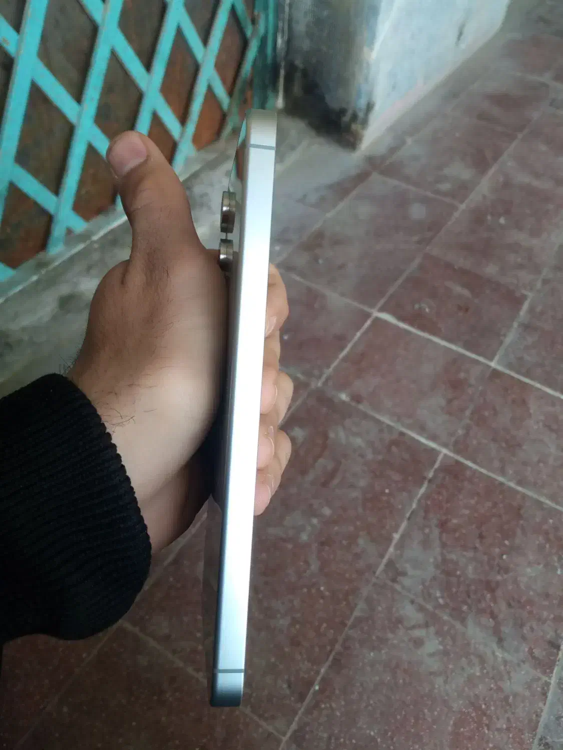 اس24|موبایل|پرند, فاز ۱|دیوار