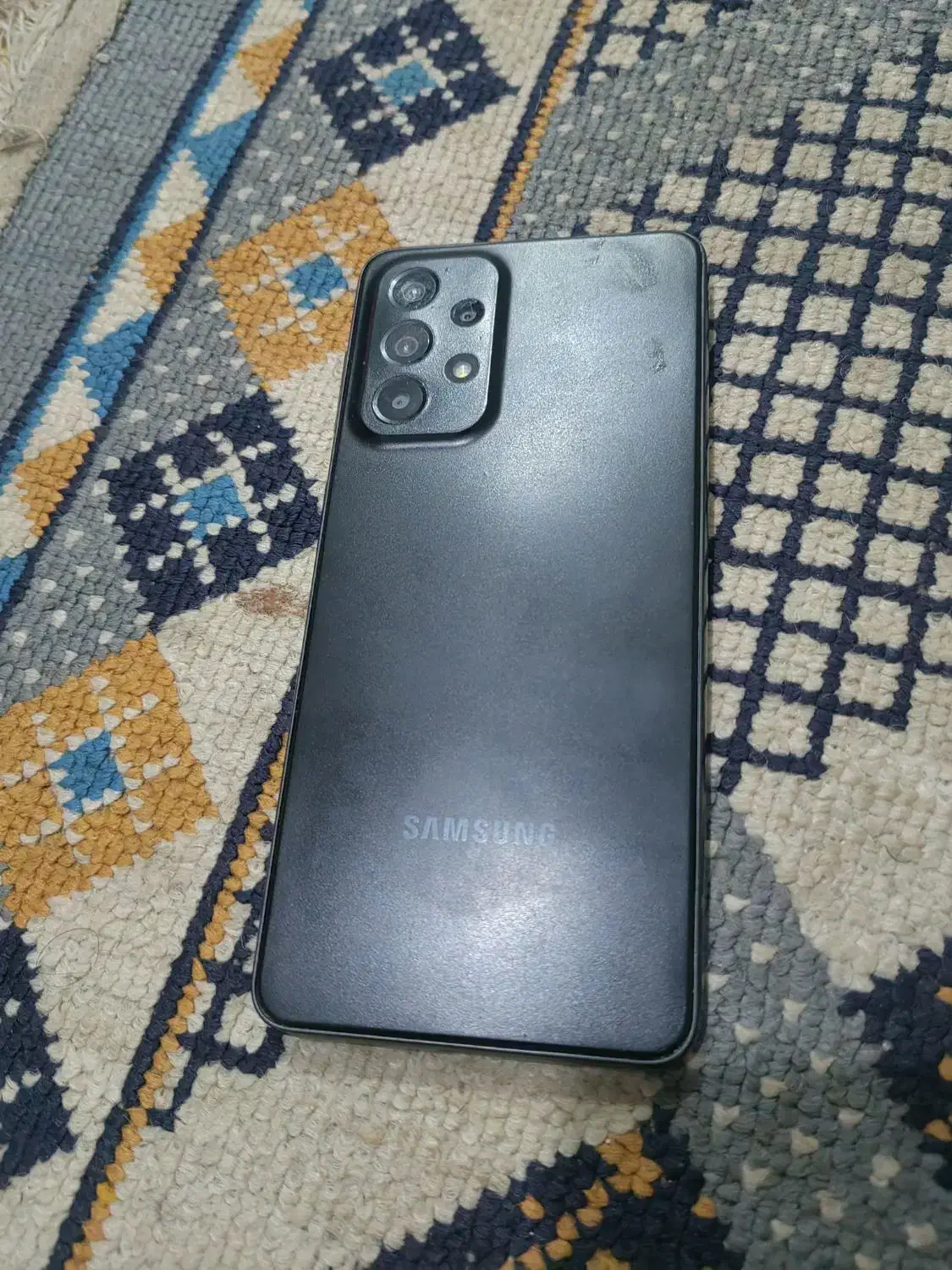 a33 فایوجی|موبایل|بم, |دیوار