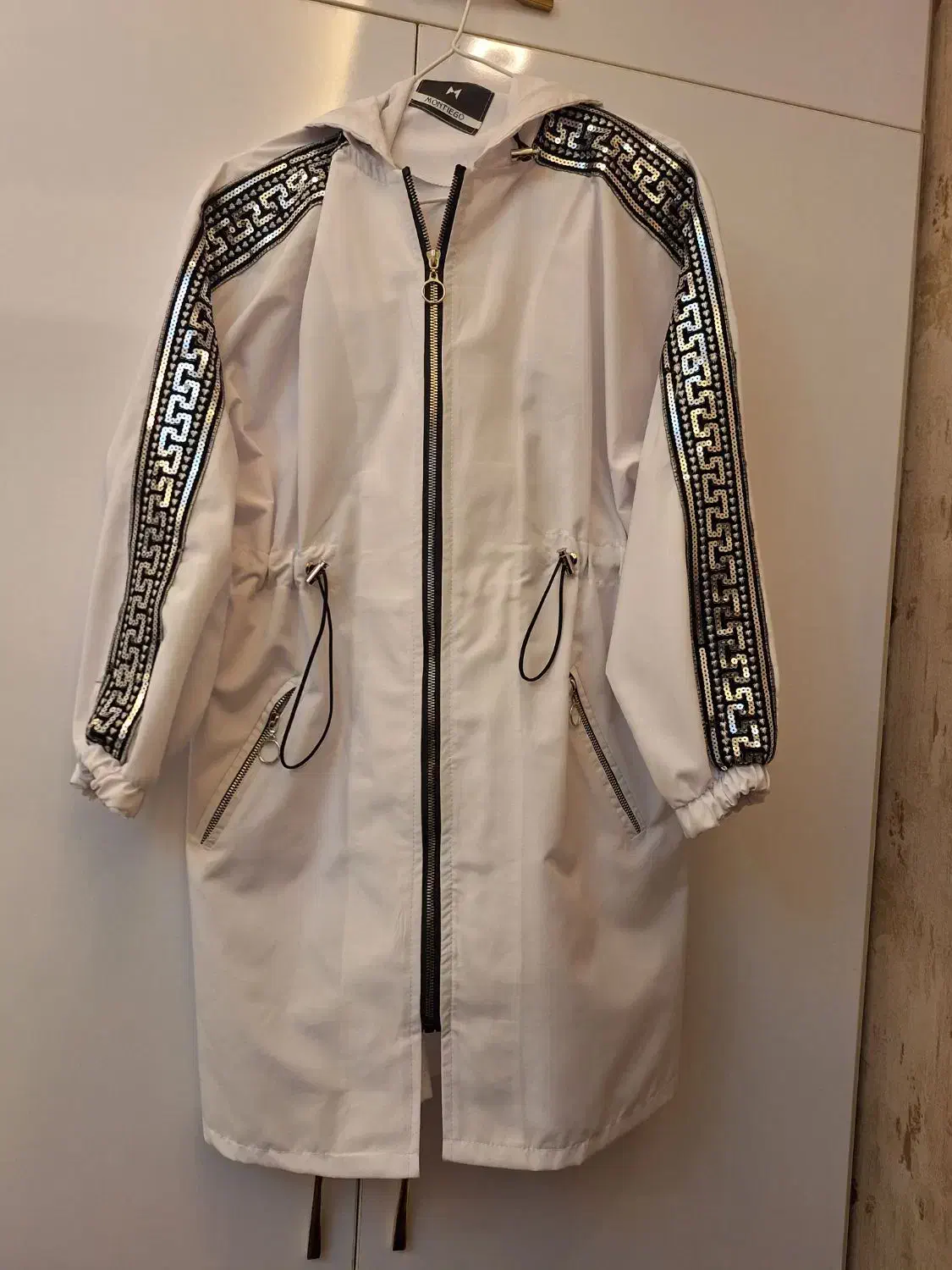 مانتو مجلسی کاملا نو و پلیسه و بارانی مجلسی|لباس|همدان, |دیوار