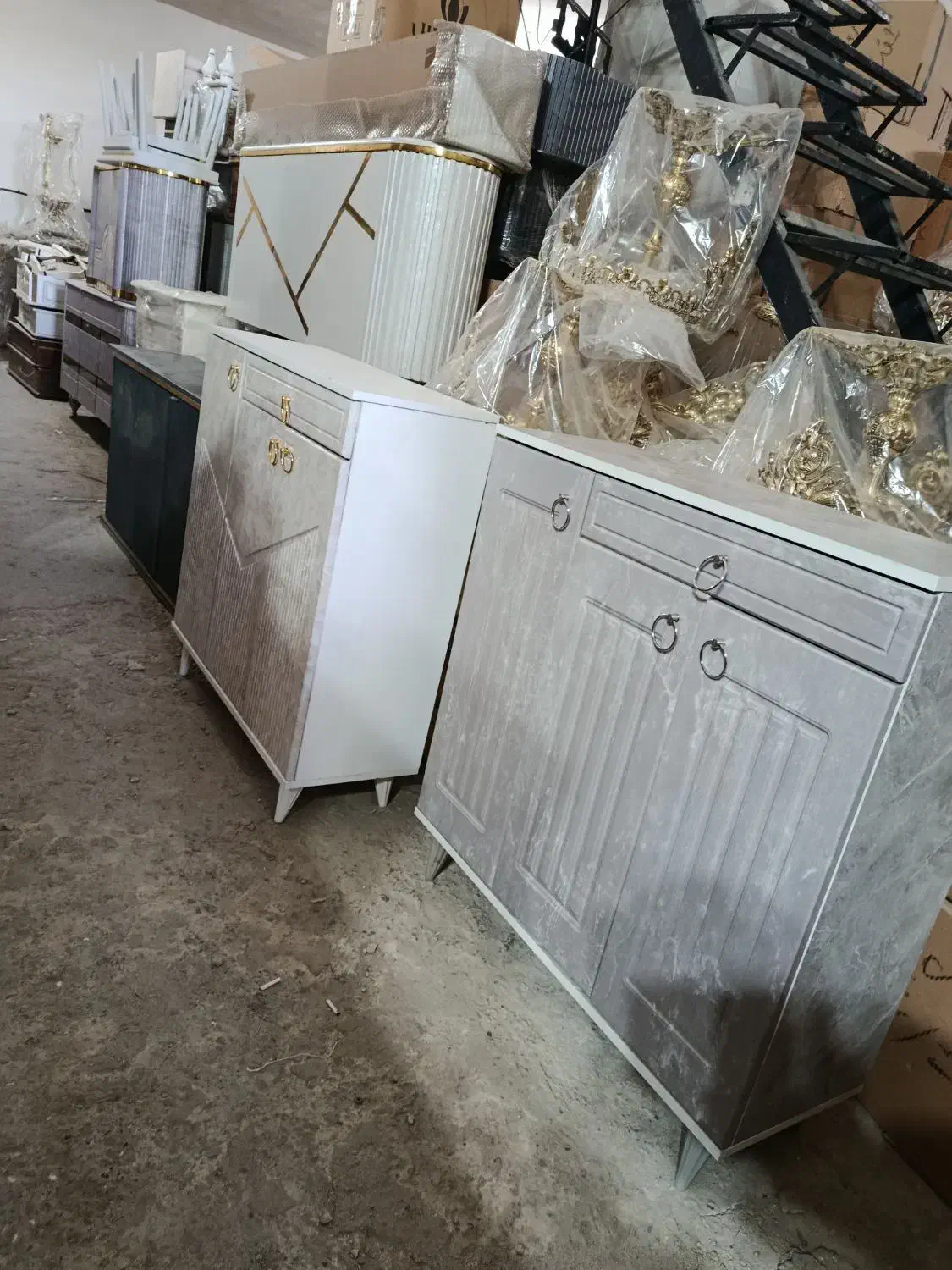 کفش دونی|میز تلویزیون|ارومیه, |دیوار