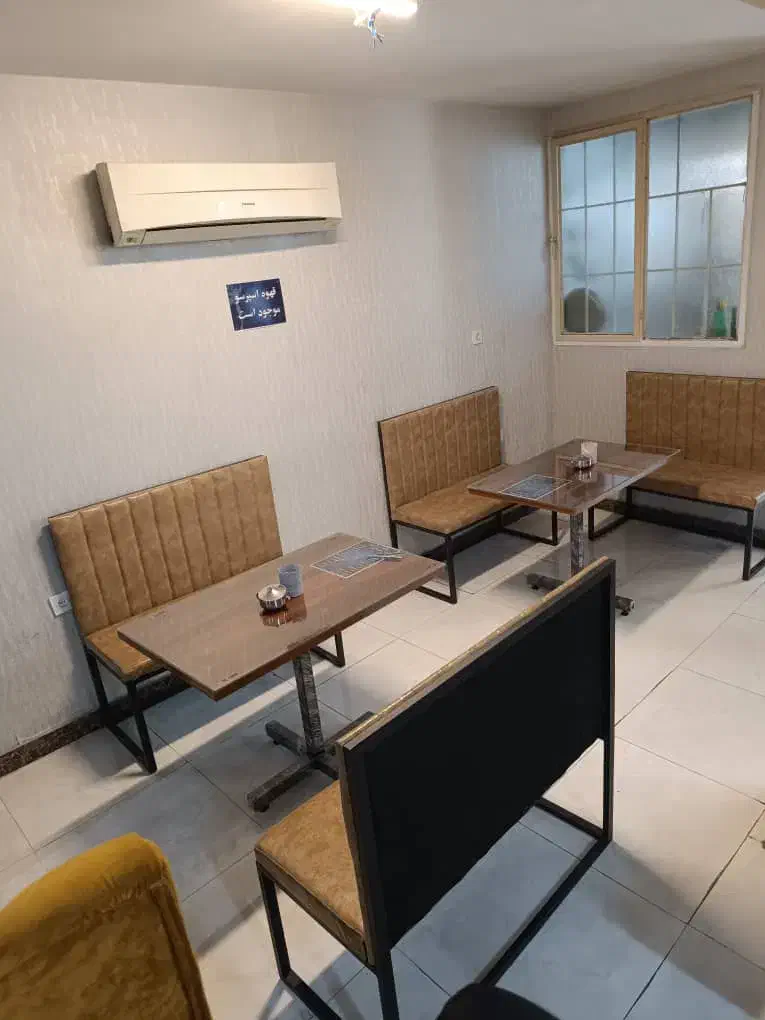 میز پایه صلیبی|میز و صندلی غذاخوری|تهران, شهرک شریفی|دیوار