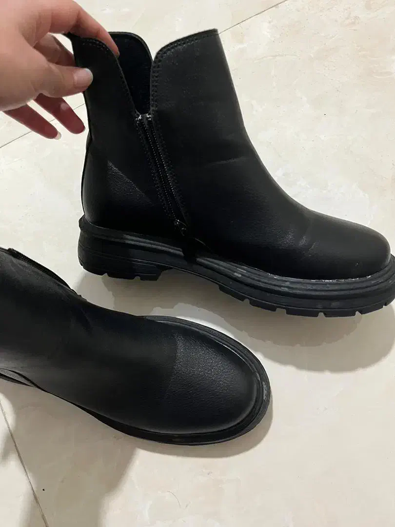 فروش بوت زنانه سایز ۳۸|کیف، کفش، کمربند|رودهن, |دیوار