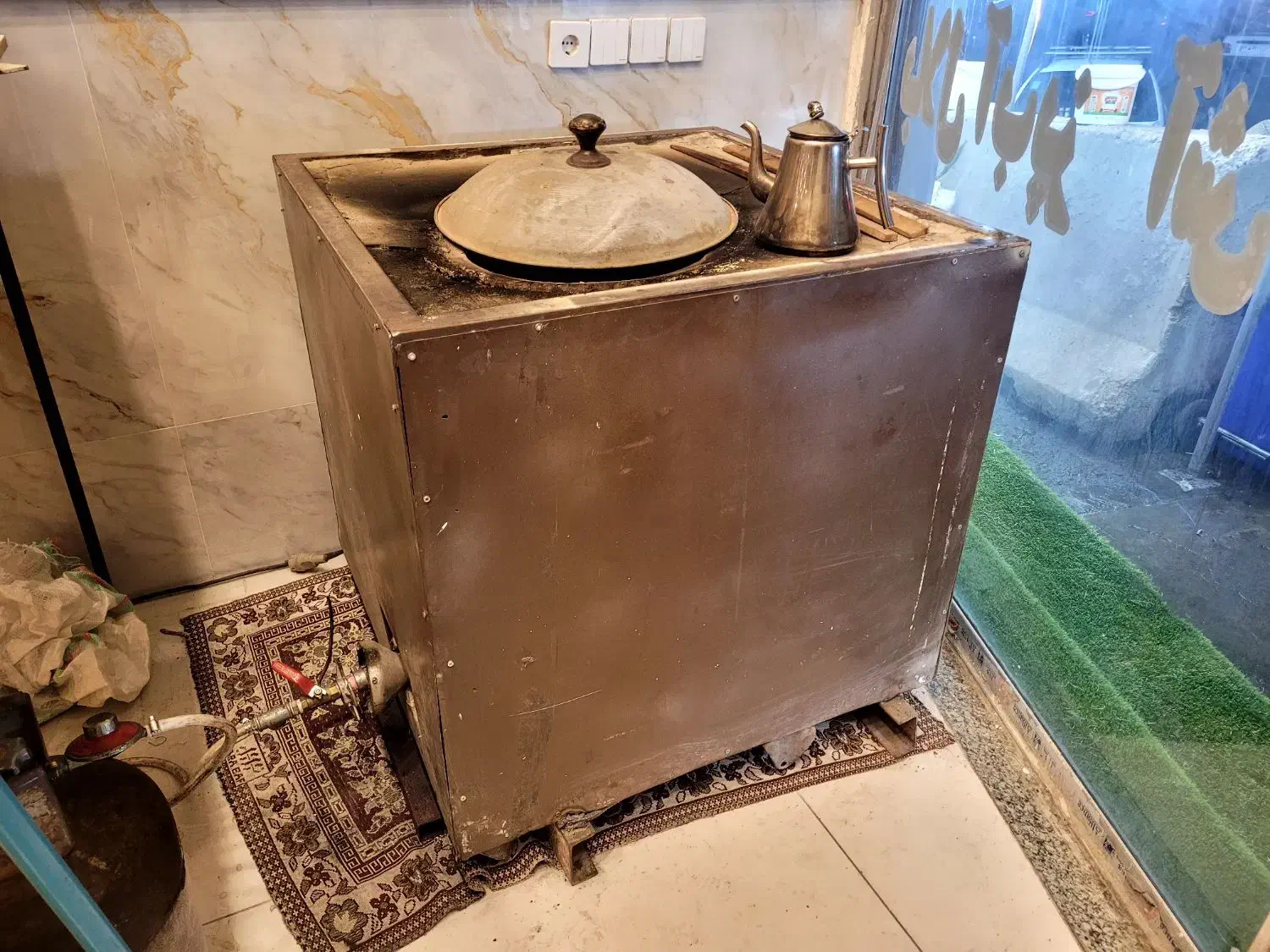 تنور نون لواش و قلتک خمیر صاف کن|اجاق گاز و لوازم برقی پخت‌وپز|تبریز, |دیوار