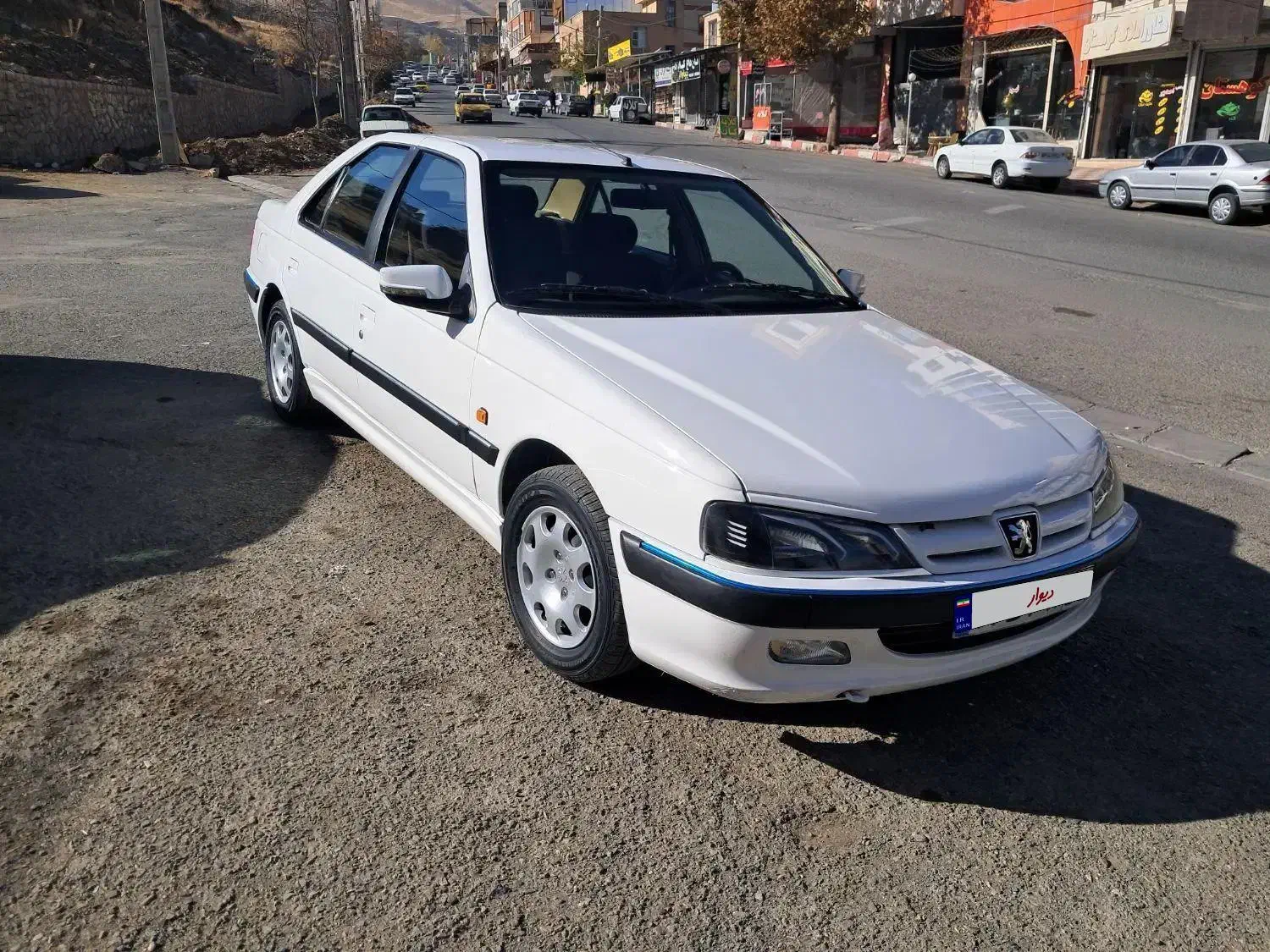 پژو پارس مدل ۹۳|خودرو سواری و وانت|سنندج, |دیوار