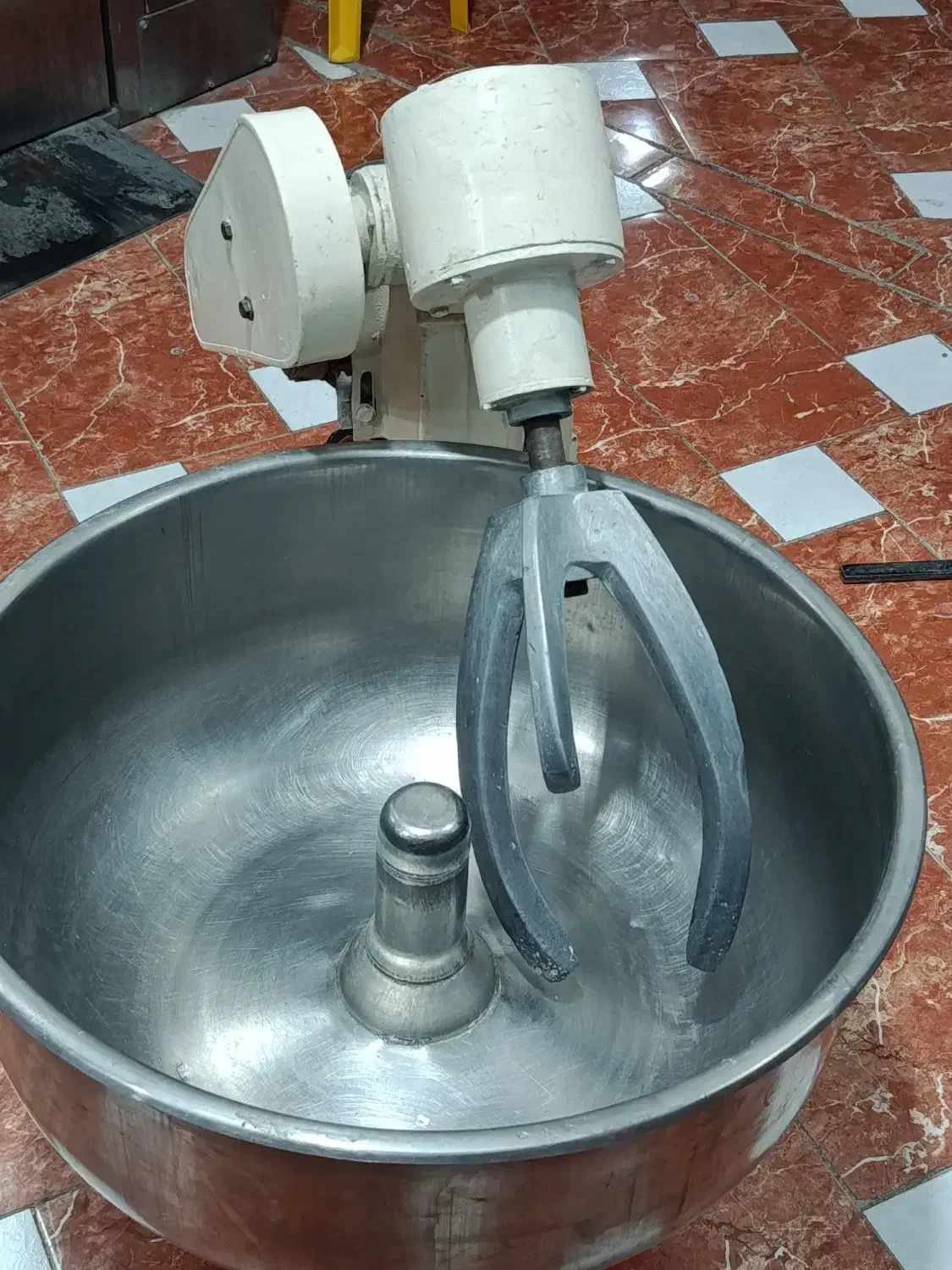 فروش دستگاه خمیر گیر|ماشین‌آلات صنعتی|گلپایگان, |دیوار