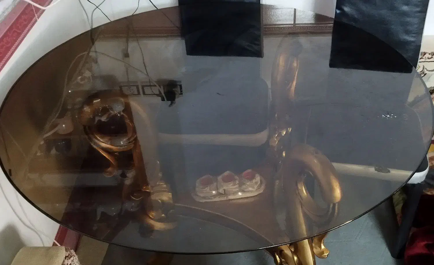 میز نهار خوری و آینه شمعدون|میز و صندلی غذاخوری|قم, زند آباد|دیوار