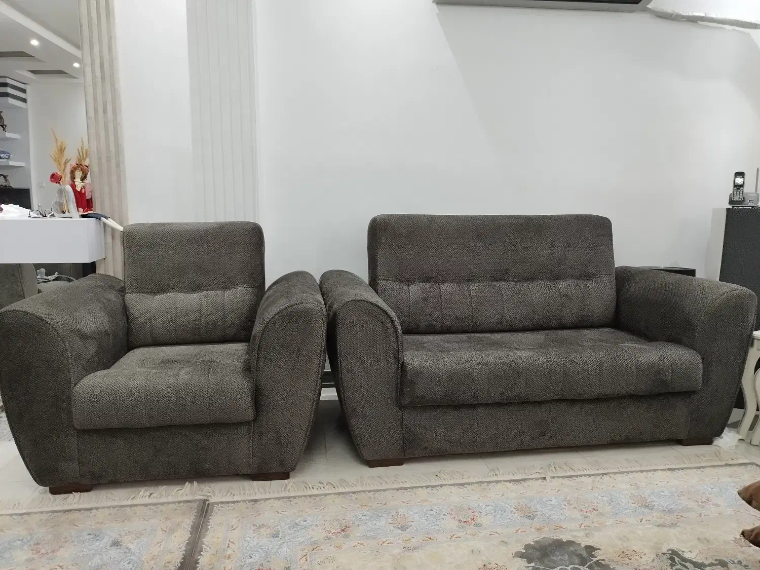 مبل هفت نفره نو نو|مبلمان خانگی و میز عسلی|بندر انزلی, پیل علی باغ|دیوار