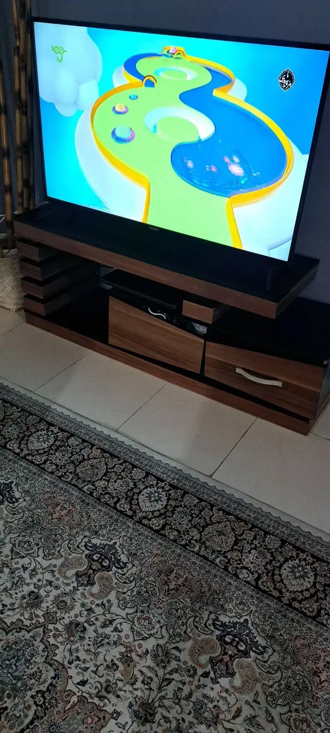 میز تیوی|میز تلویزیون|ماهدشت, |دیوار