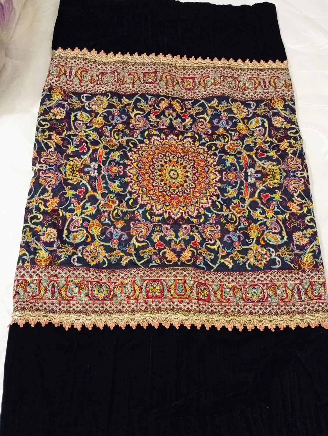 رو بالشت ترمه|رختخواب، بالش، پتو|یاسوج, |دیوار