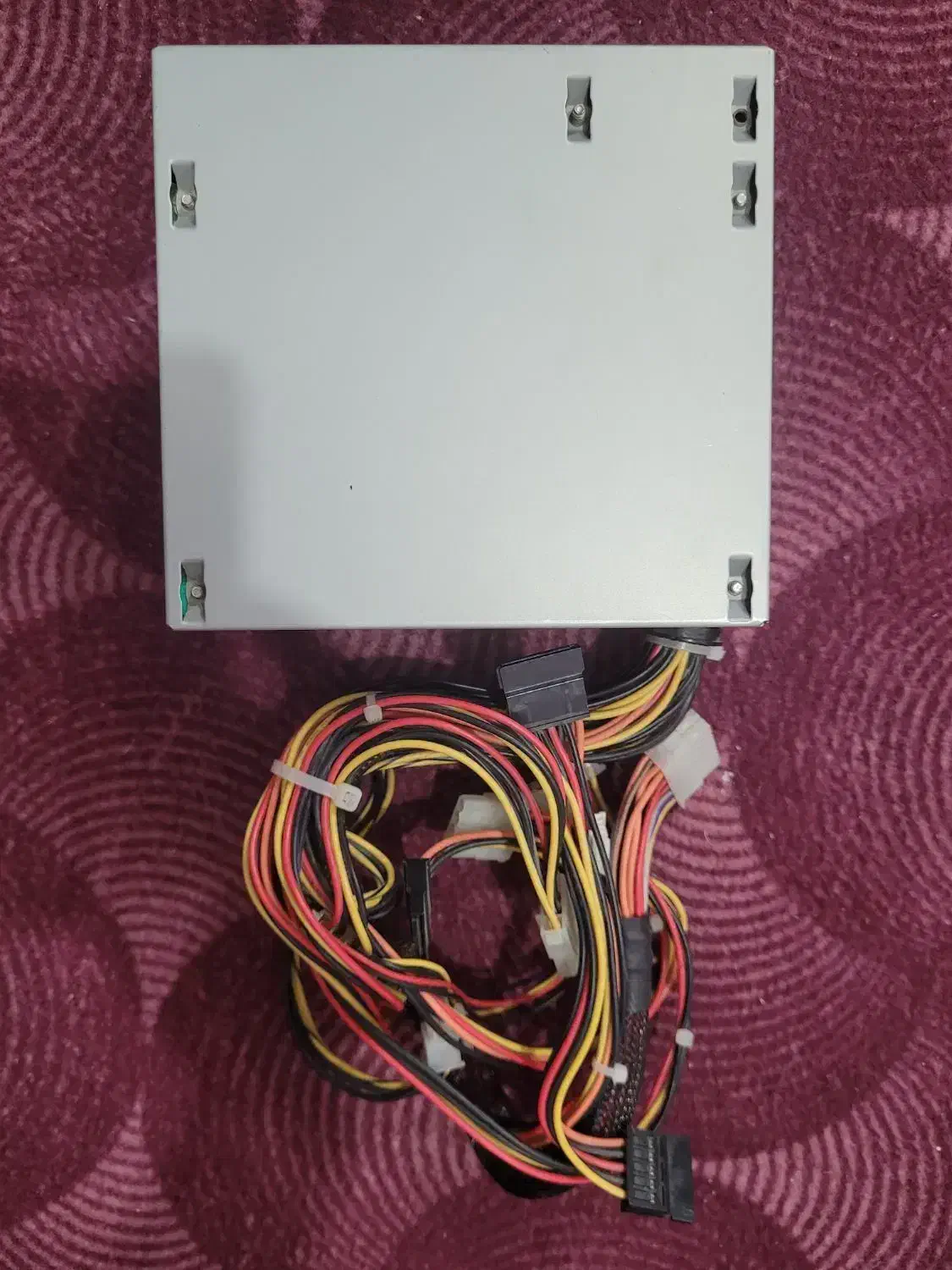 پاور کامپیوتر گرین 330w|قطعات و لوازم جانبی رایانه|گلپایگان, |دیوار