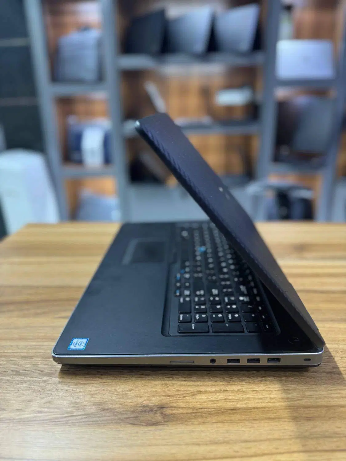 DELL PRECISION 7720|رایانه همراه|تهران, شهر زیبا|دیوار