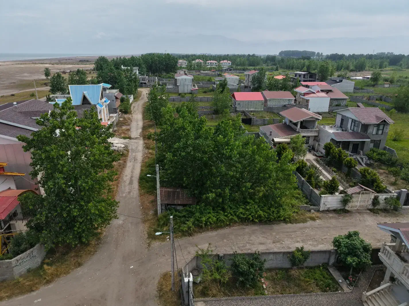 دوقطعه ساحلی بردوم و سوم آماده ساخت ساحل چمخاله|فروش زمین و ملک کلنگی|لاهیجان, طالقانی|دیوار