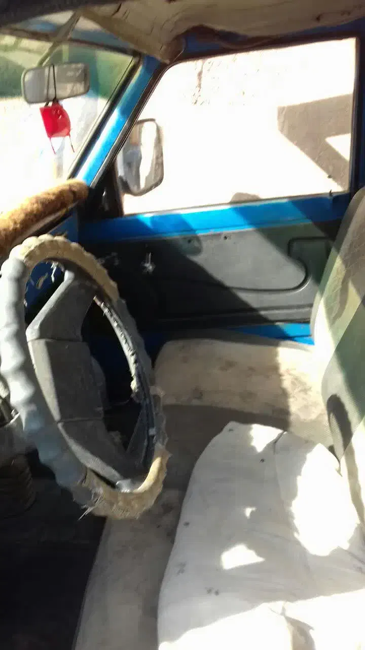 نیسان وانت مدل ۸۳ ، دوگانه سوز CNG|خودرو سواری و وانت|زرند, |دیوار