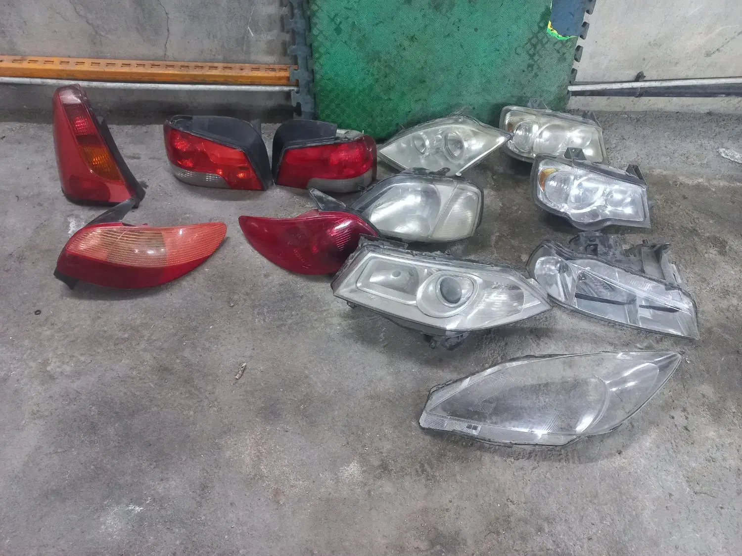 چراغ|قطعات یدکی و لوازم جانبی|تهران, جوادیه تهرانپارس|دیوار