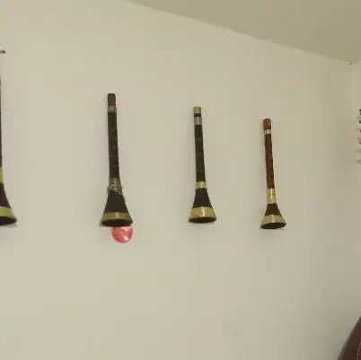 سرنا فروشی|سازهای بادی|ساوه, |دیوار