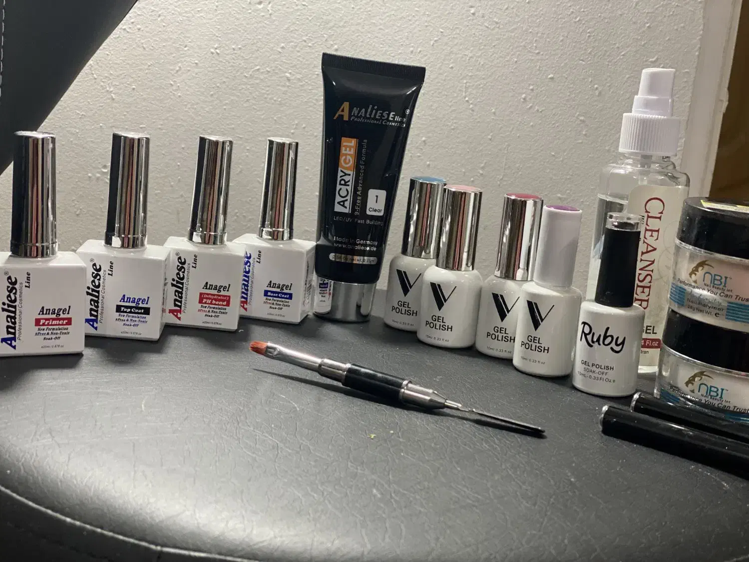 مواد ناخن|آرایشگاه و سالنهای زیبایی|کاشان, باغ ماجد|دیوار