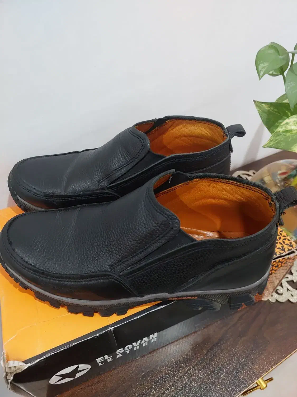 کفش مردانه چرم سایز ۴۰|کیف، کفش، کمربند|فردوسیه, |دیوار