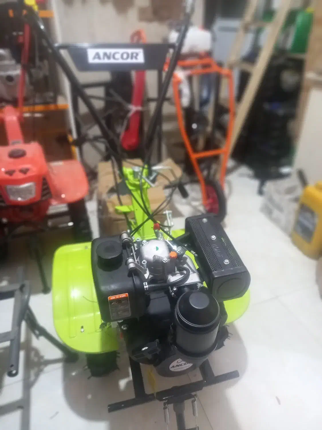 انواع تیلر گازوئیلی|ماشین‌آلات صنعتی|قم, کلهری|دیوار